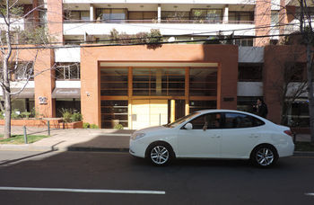 At Roger De Flor 3* Santiago del Cile